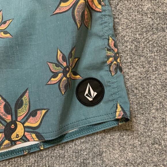 Volcom Boardshorts Mens 40 Blue Burch Stoney Drawstring Stretch Surfing Swimwear - Picture 3 of 13